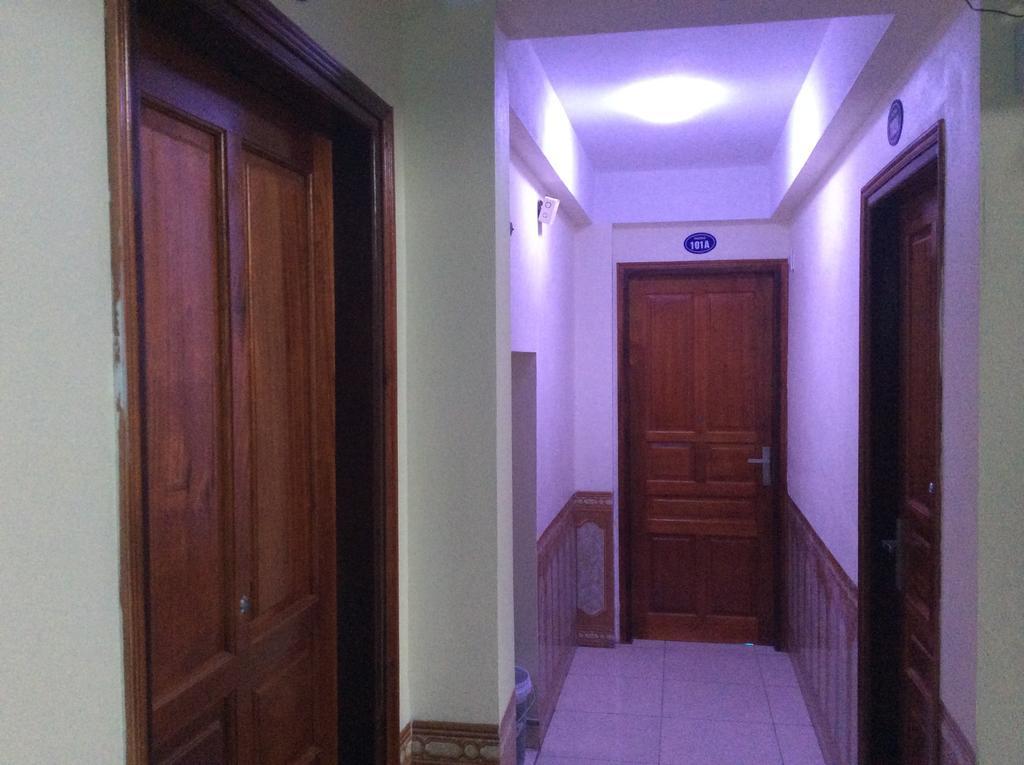 Phuong Nam Noi Bai Airport Hotel Hanoi Exterior photo